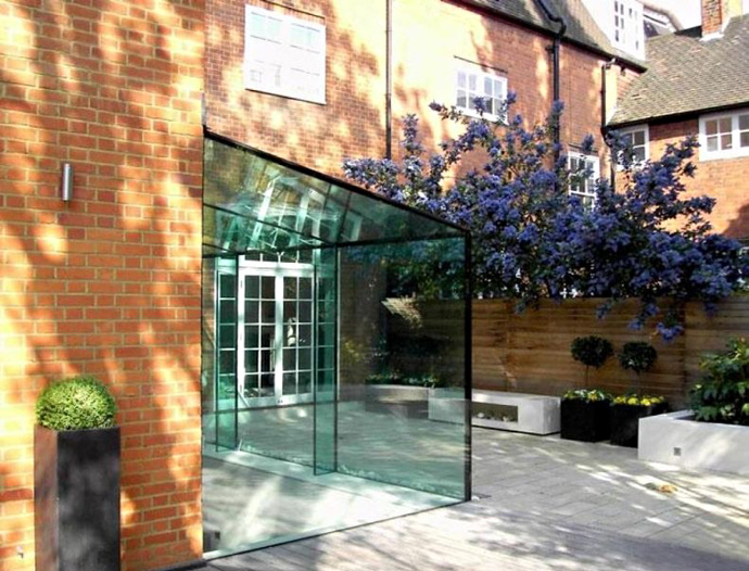 Наши скупают недвижимость в Англии (фото 7)