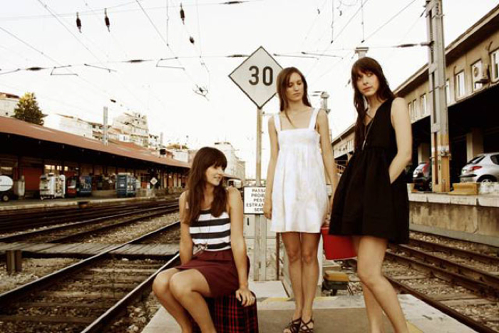 В колонках: Au Revoir Simone (фото 3)