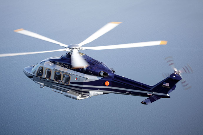 Карл Лагерфельд разработает дизайн вертолета (фото 1)