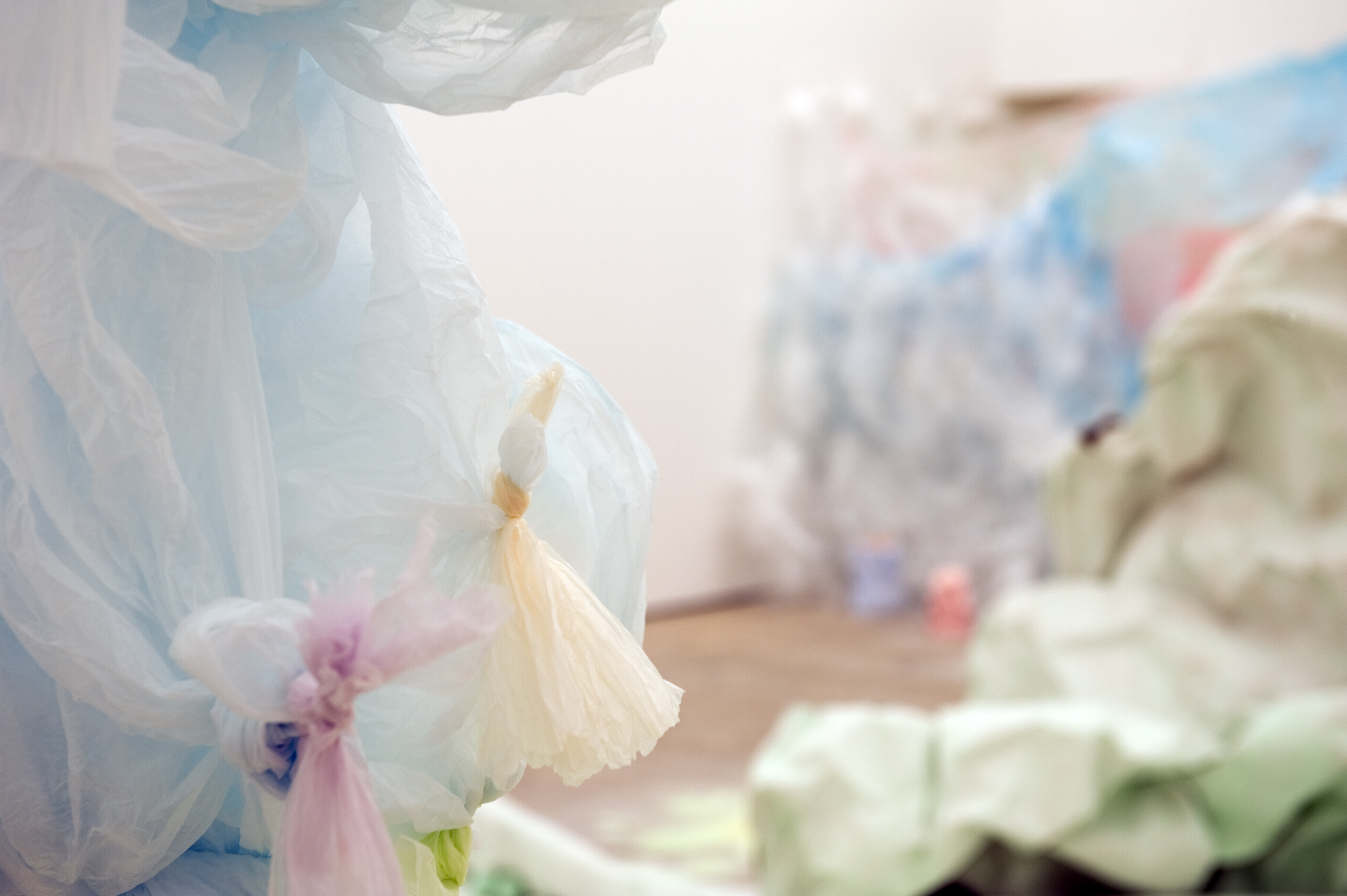 Карла Блэк. Инсталляция