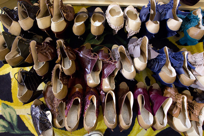 Backstage показа Alena Akhmadullina в Париже (фото 3)