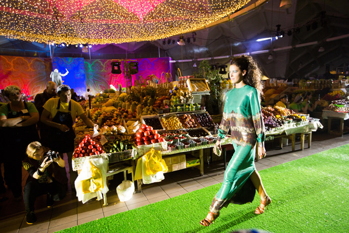 Ретроспективный показ Etro в Москве (фото 8)