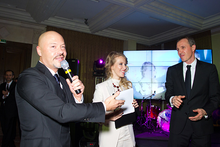 Благотворительный рождественский вечер Action! (фото 1)