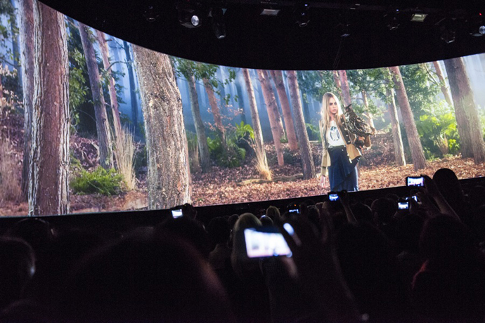 Burberry в цифре, или Зачем еще мне нужен iPad (фото 5)