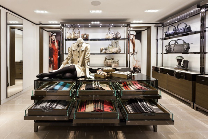 Первый магазин Burberry в Стокгольме (фото 2)
