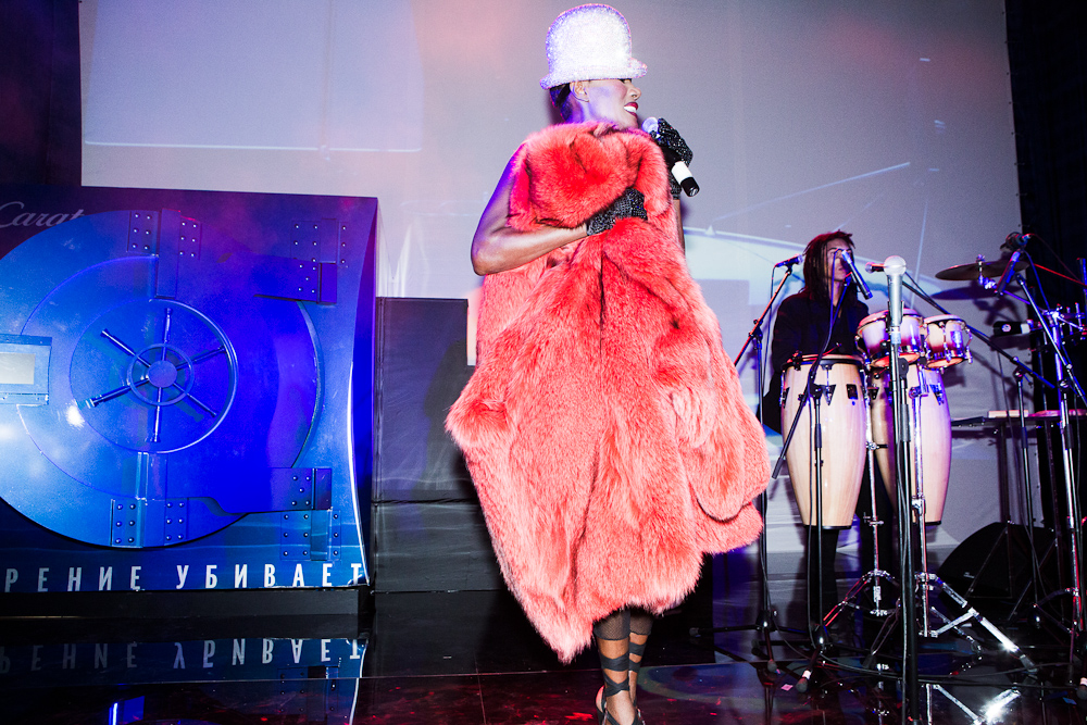 Тайна сейфов Parliament раскрыта (фото 12)