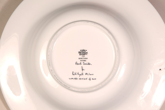 Тарелки Paul Smith в миланском Park Hyatt (фото 6)