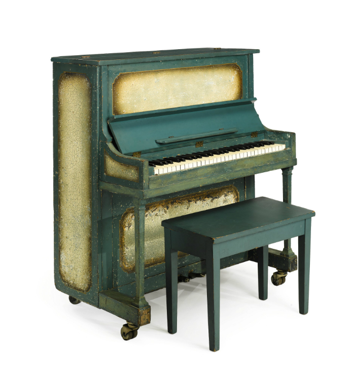 Две кинореликвии на аукционах в Нью-Йорке (фото 4)