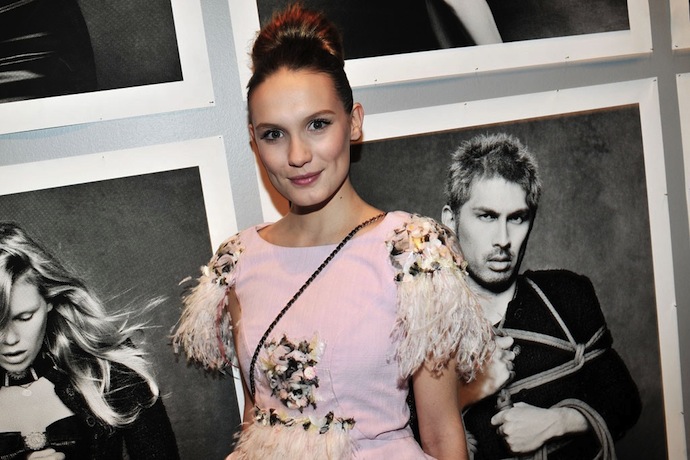 Открытие Chanel: The Little Black Jacket в Париже (фото 9)