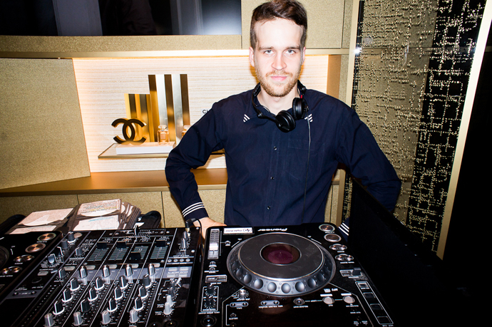 Летний коктейль в Chanel Beauty Boutique (фото 28)