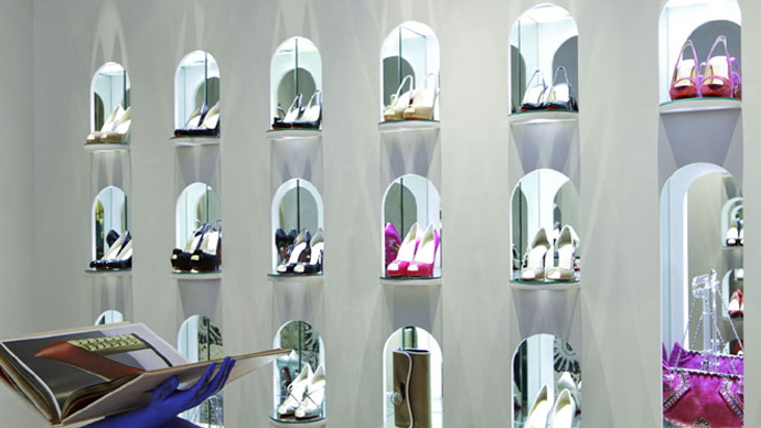 Первый бутик Christian Louboutin в Нью-Дели (фото 2)