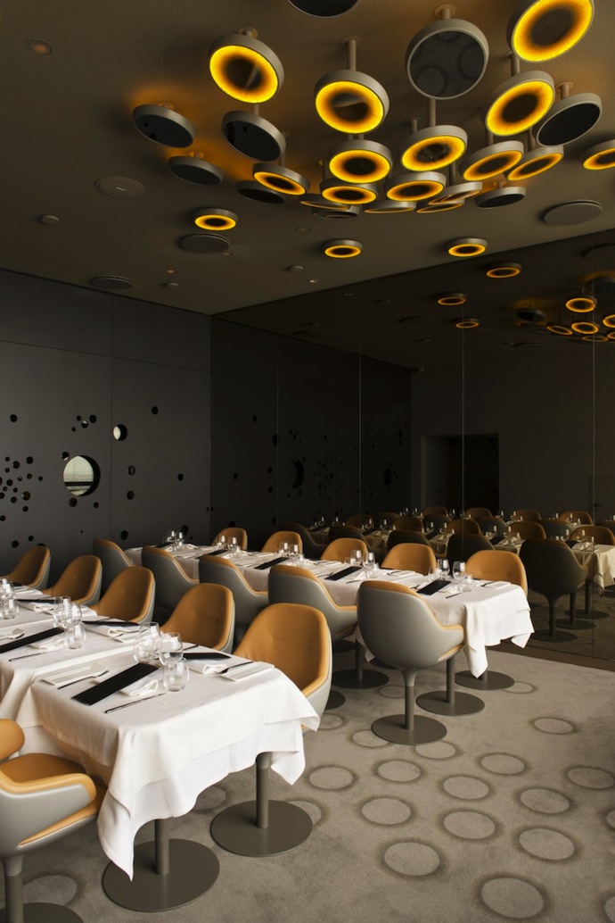 В небе над Парижем (фото 4)