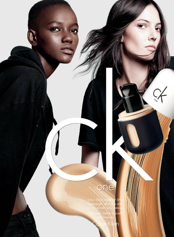 Реклама новой косметической линии CK One (фото 10)