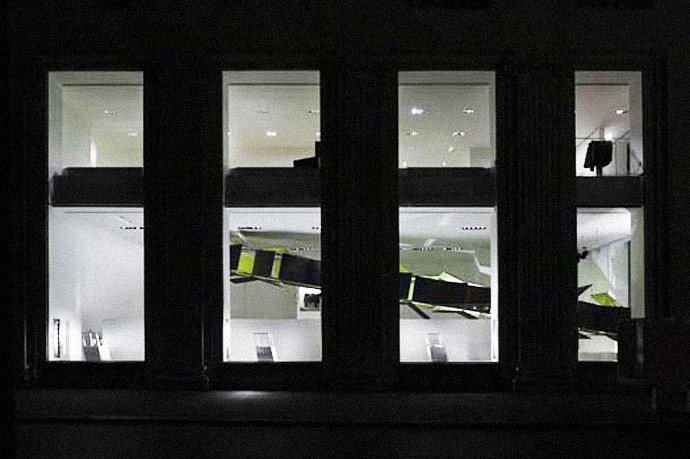 Лучшие витрины мира: Calvin Klein (фото 6)