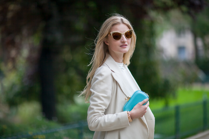 Кэндис Лейк в украшениях ADR at H&M (фото 16)