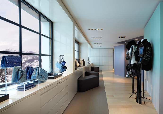 Pop-up-бутик Chanel в Куршевеле (фото 1)