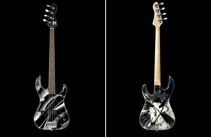 Дэмиен Херст и Фли раскрасили гитары (фото 6)