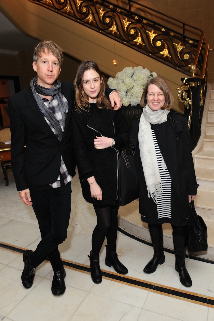 Второй день в pop-up-клубе Miu Miu (фото 17)