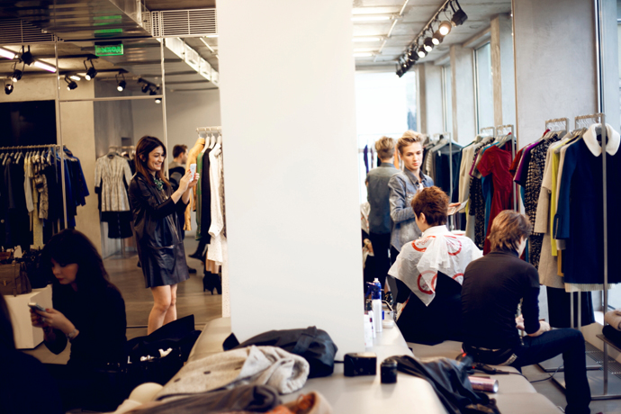 Look of the Week Aizel 24/7: Карина Добротворская (фото 11)