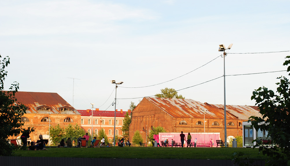 Эксклюзив Buro 24/7: Weekend в Новой Голландии (фото 17)