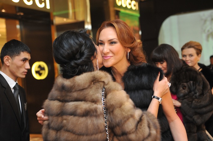 Открытие универмага Saks Fifth Avenue в Алматы (фото 9)