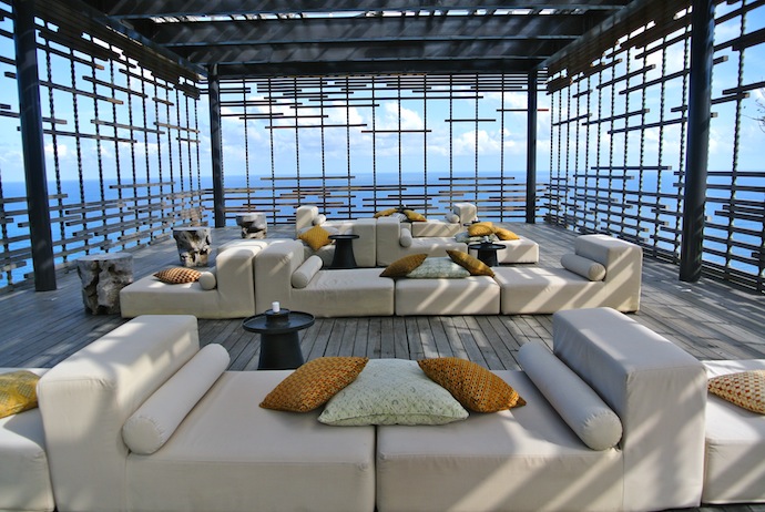 Роскошный eco-friendly-отель на Бали (фото 12)