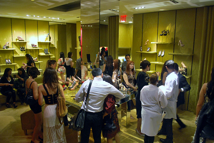 Fashion's Night Out в Нью-Йорке глазами Buro 24/7 (фото 19)