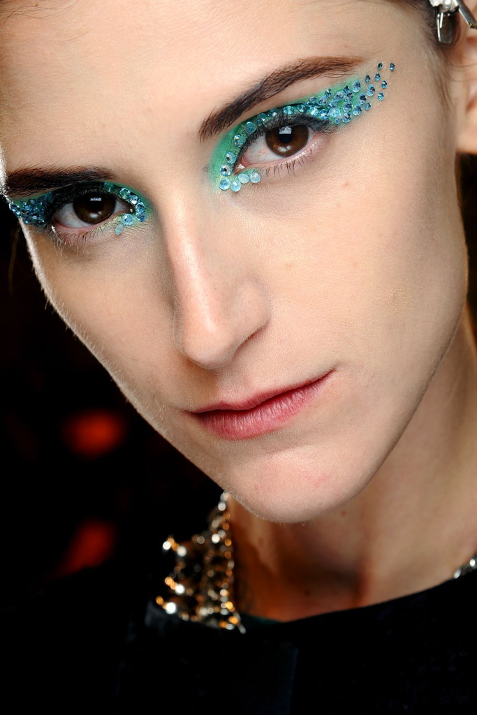 Цвет и блеск макияжа Dior Spring 2013 (фото 5)