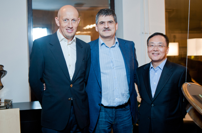 Аукцион предметов дизайна "11.11.11" (фото 11)