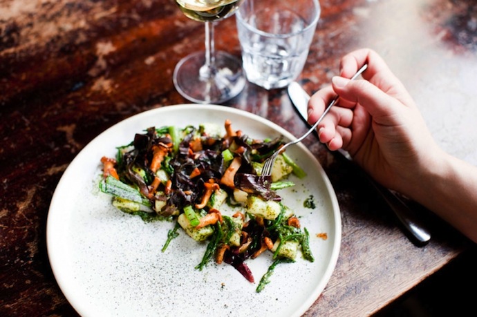 Pop-up-ресторан Ten Bells в Лондоне (фото 4)