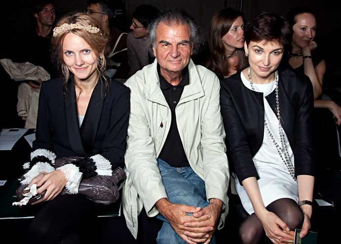 Катя Мухина стилизовала обложку книги Dior Couture (фото 2)