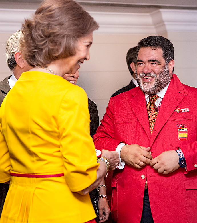 Как в Лондоне повезло королевам (фото 1)