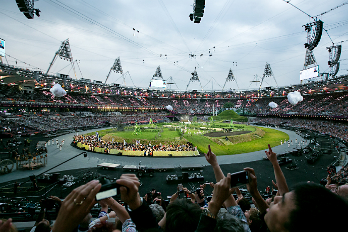 Как в Лондоне повезло королевам (фото 10)