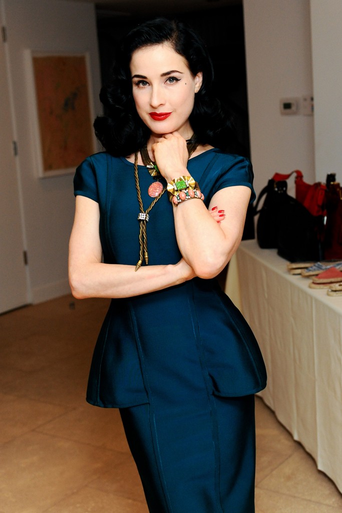 Чаепитие в Беверли-Хиллс (фото 1)