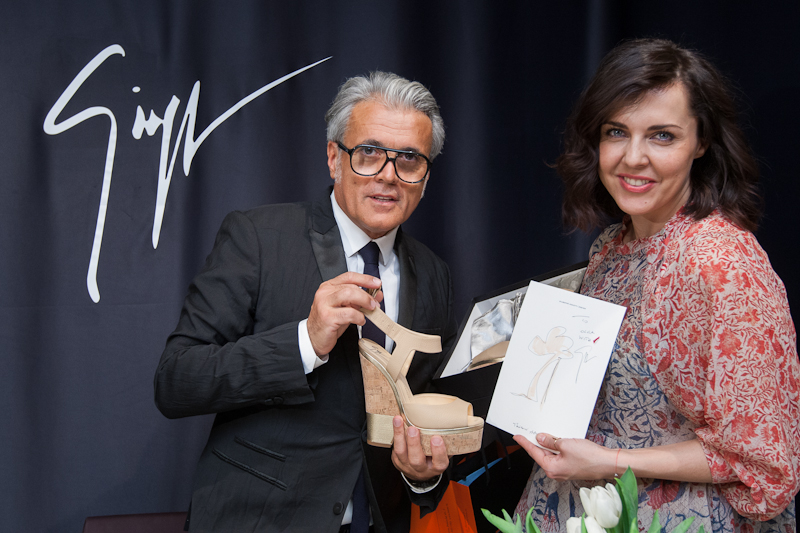 Коктейль Guizeppe Zanotti в ЦУМе (фото 3)