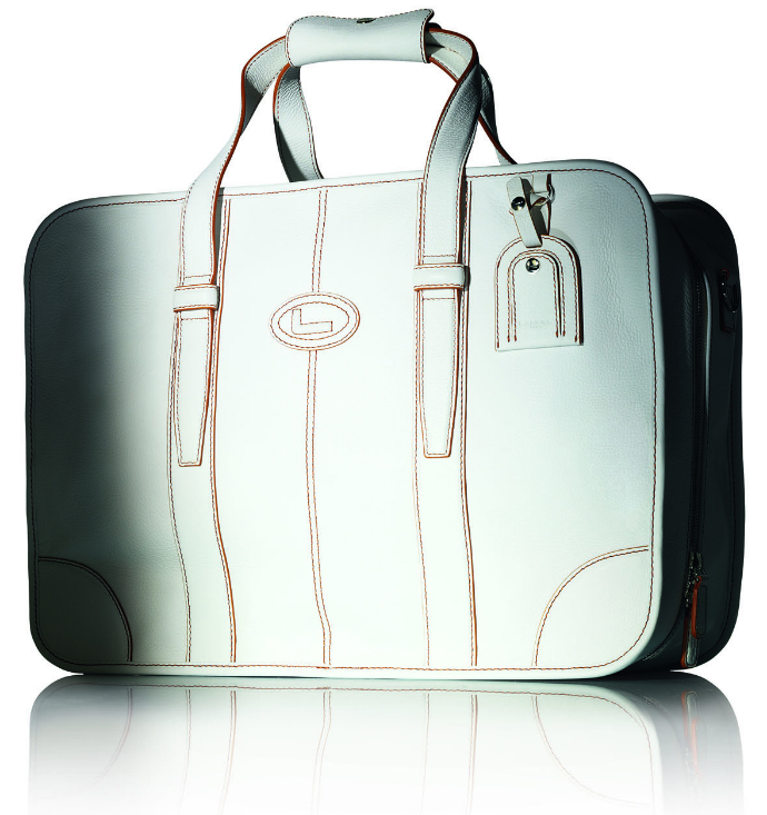 Подарочные аксессуары Lancel к 23 февраля (фото 3)