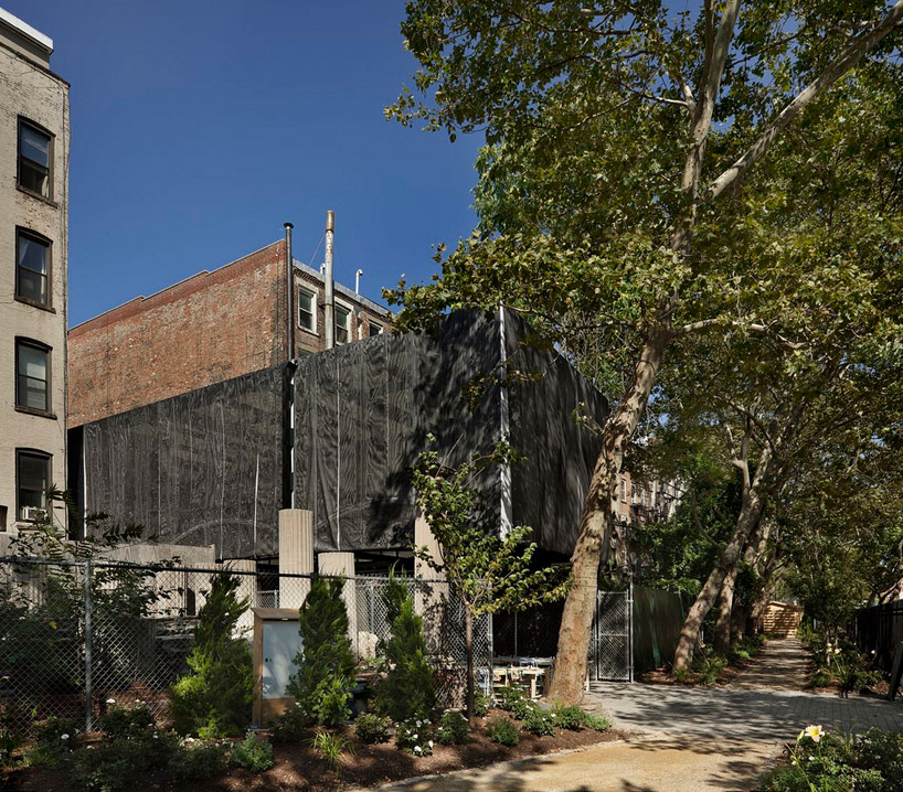 BMW Guggenheim Lab (фото 11)