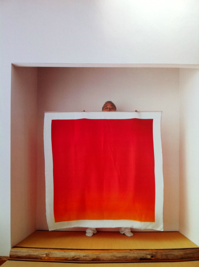 Лимитированная серия платков Hermès (фото 1)