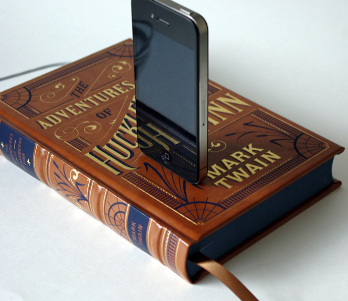 Необычная станция для iPhone и iPod (фото 1)