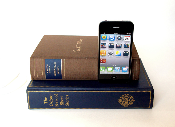 Необычная станция для iPhone и iPod (фото 5)