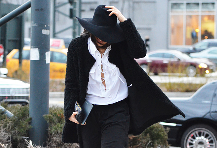 Неделя моды в Нью-Йорке. Streetstyle. Часть 3 (фото 16)