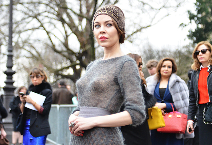 Haute Couture в Париже: streetstyle. Часть 3 (фото 12)