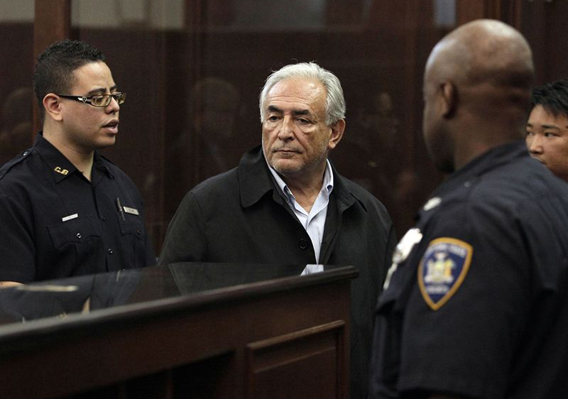 Кто подставил Стросс-Кана? (фото 1)