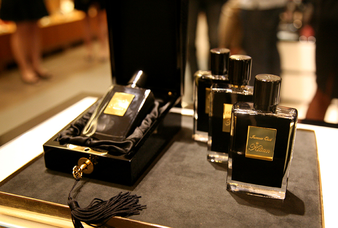 "Ночные фетиши" от Килиана Хеннесси в ЦУМе (фото 4)