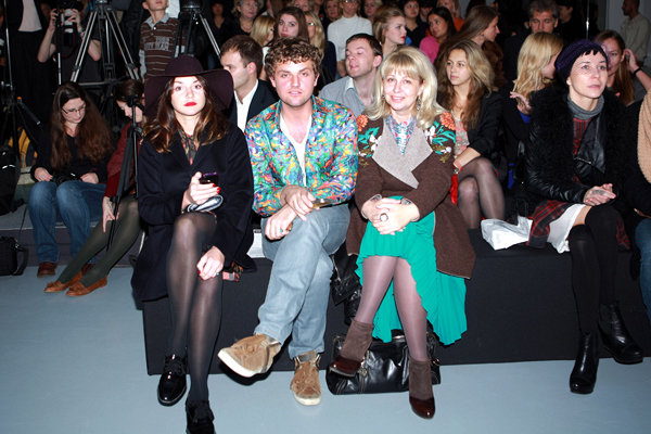 Lena Vasilyeva. Показ и первый ряд (фото 4)