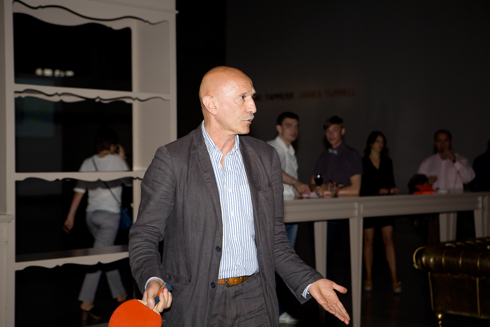 Джеймс Таррелл в "Гараже" (фото 6)