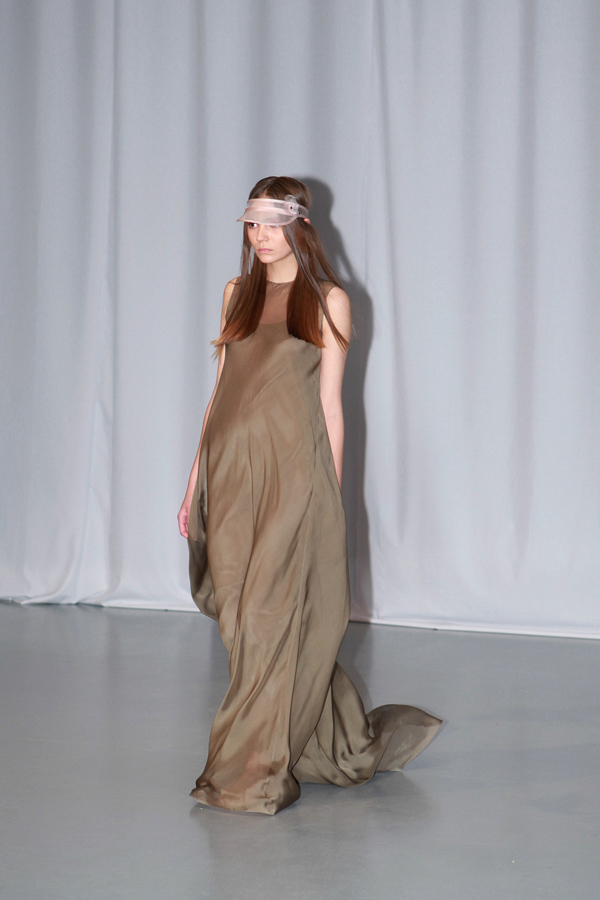 Lena Vasilyeva. Показ и первый ряд (фото 11)