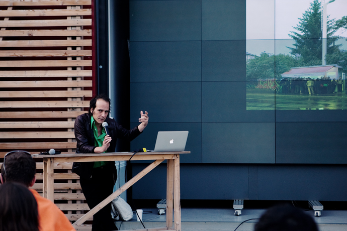 Психоделическая геометрия на "Стрелке" (фото 3)