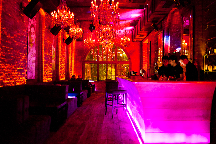 Интерьер нового BazaarBar (фото 1)