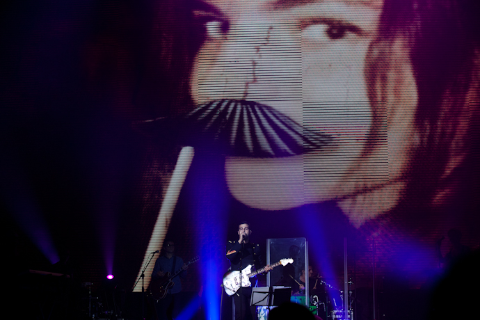 Дебютный концерт Гриши Урганта (фото 12)